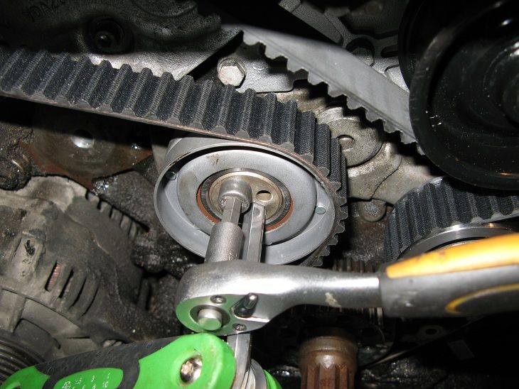 Audi 2.6/2.8 **V6** cambelt and steering rack DIY with pics Cambelt